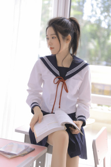 己瞄准我的妹妹